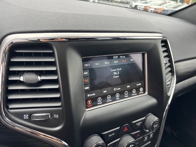 2019 Jeep Grand Cherokee Laredo E
