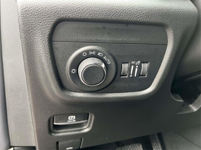 2026 Jeep Grand Cherokee GRAND CHEROKEE LAREDO X 4X4