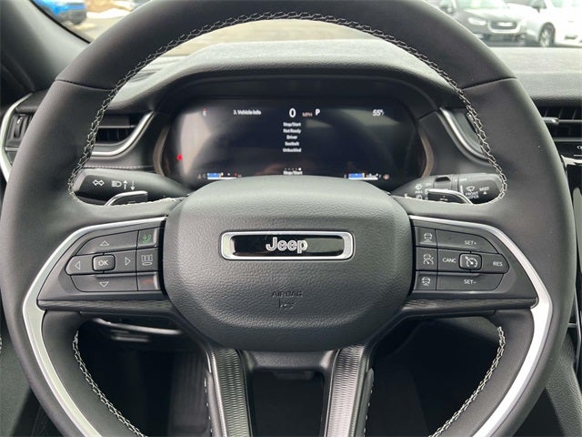 2026 Jeep Grand Cherokee GRAND CHEROKEE LAREDO X 4X4