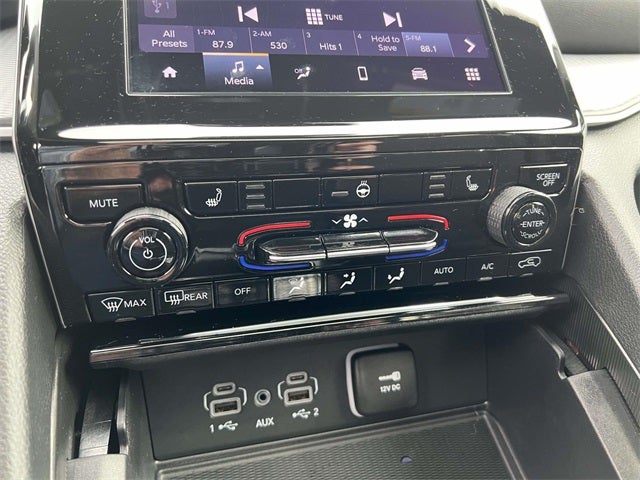 2026 Jeep Grand Cherokee GRAND CHEROKEE LAREDO X 4X4