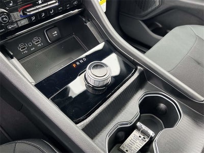 2026 Jeep Grand Cherokee GRAND CHEROKEE LAREDO X 4X4