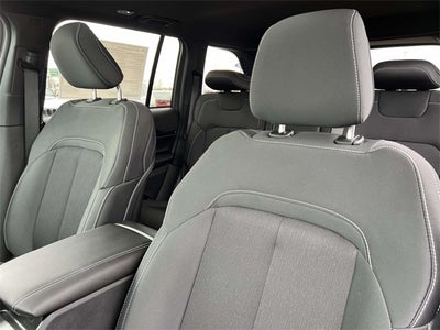 2026 Jeep Grand Cherokee GRAND CHEROKEE LAREDO X 4X4