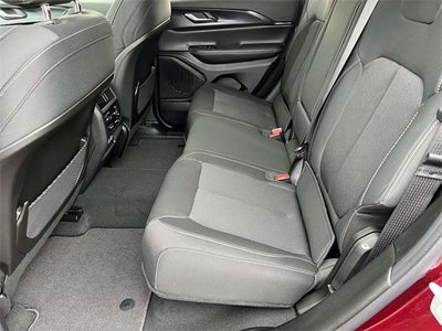 2026 Jeep Grand Cherokee GRAND CHEROKEE LAREDO X 4X4