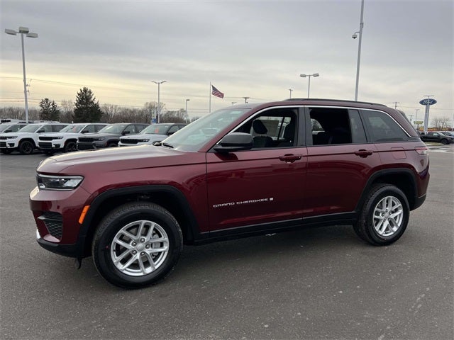 2026 Jeep Grand Cherokee GRAND CHEROKEE LAREDO X 4X4