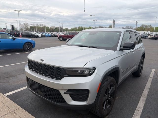 2023 Jeep Grand Cherokee Altitude 4x4