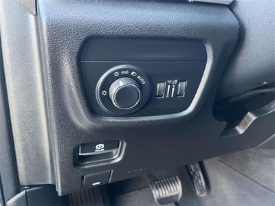 2023 Jeep Grand Cherokee Laredo 4x4