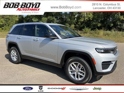 2025 Jeep Grand Cherokee GRAND CHEROKEE LAREDO X 4X4