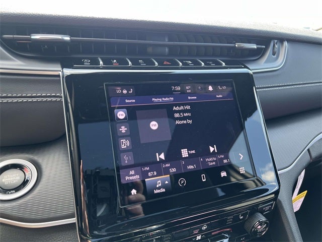 2025 Jeep Grand Cherokee GRAND CHEROKEE LAREDO X 4X4