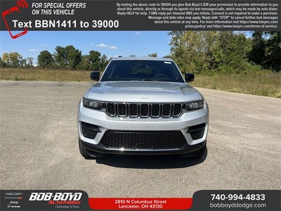 2025 Jeep Grand Cherokee GRAND CHEROKEE LAREDO X 4X4