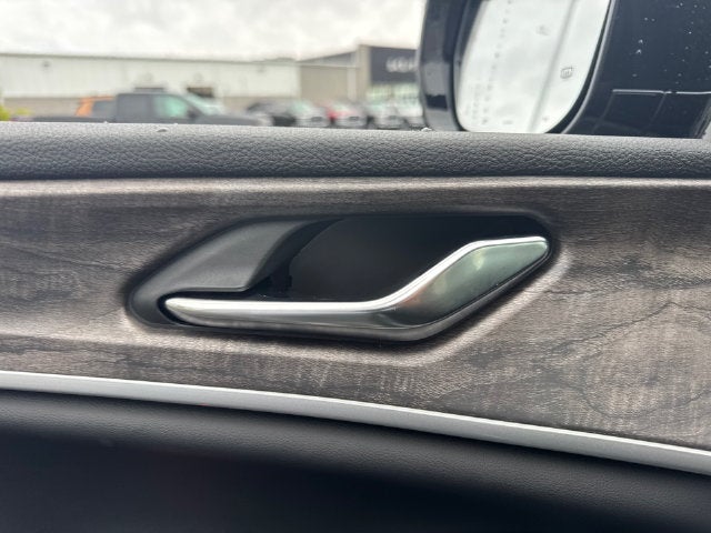 2027 Jeep Grand Cherokee Laredo Altitude