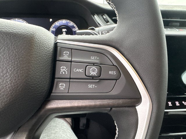 2027 Jeep Grand Cherokee Altitude