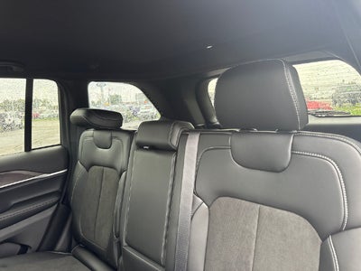 2027 Jeep Grand Cherokee Altitude