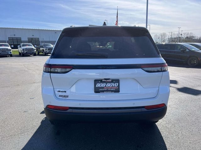 2026 Jeep Grand Cherokee GRAND CHEROKEE LAREDO ALTITUDE 4X4