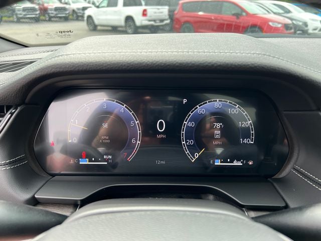 2026 Jeep Grand Cherokee Limited Reserve