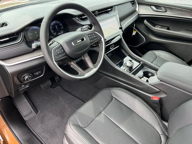 2026 Jeep Grand Cherokee Limited Reserve