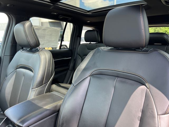 2026 Jeep Grand Cherokee 85th Anniversary Edition