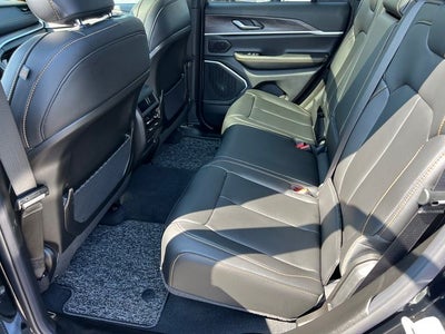 2026 Jeep Grand Cherokee 85th Anniversary Edition