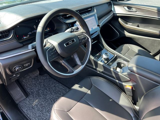 2026 Jeep Grand Cherokee 85th Anniversary Edition
