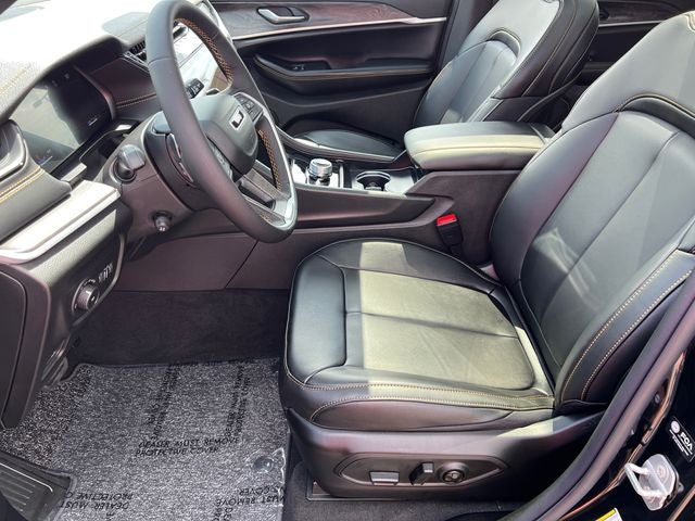 2026 Jeep Grand Cherokee 85th Anniversary Edition