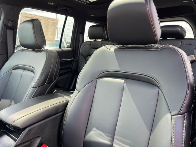 2026 Jeep Grand Cherokee 85th Anniversary Edition