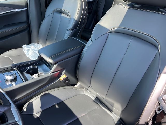 2026 Jeep Grand Cherokee 85th Anniversary Edition