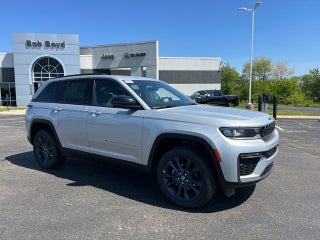 2026 Jeep Grand Cherokee 85th Anniversary Edition
