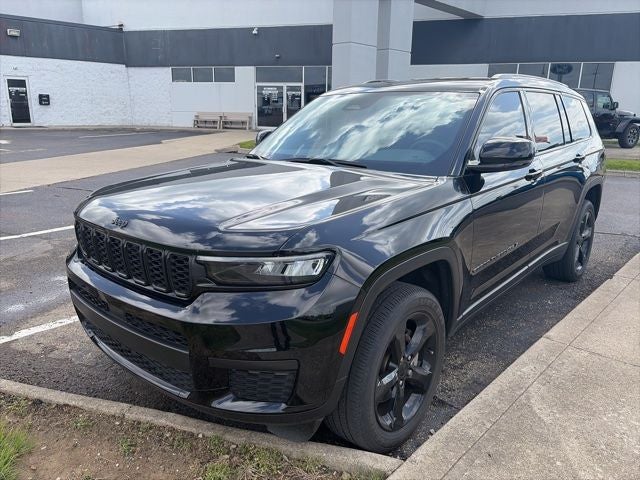 2023 Jeep Grand Cherokee L Altitude