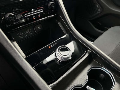 2024 Jeep Grand Cherokee L Laredo 4x4