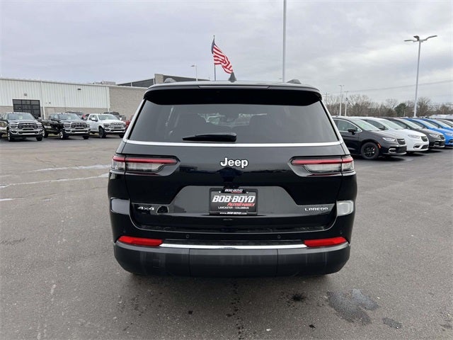 2024 Jeep Grand Cherokee L Laredo 4x4