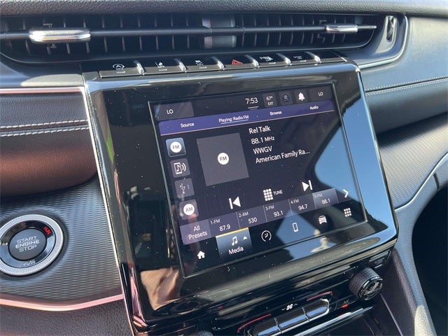 2023 Jeep Grand Cherokee L Laredo 4x4