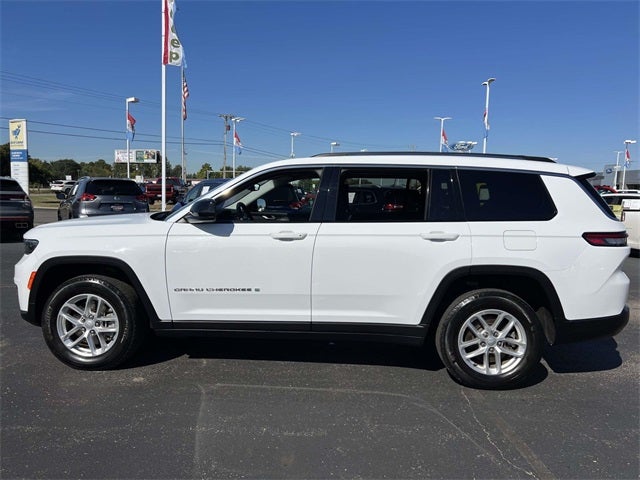 2023 Jeep Grand Cherokee L Laredo 4x4