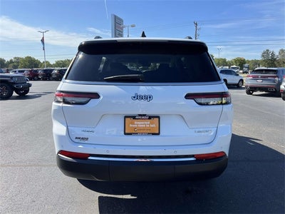 2023 Jeep Grand Cherokee L Laredo 4x4