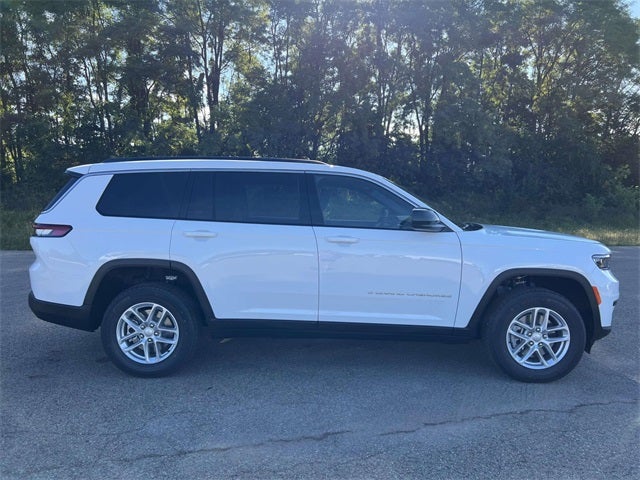 2025 Jeep Grand Cherokee GRAND CHEROKEE L LAREDO 4X4