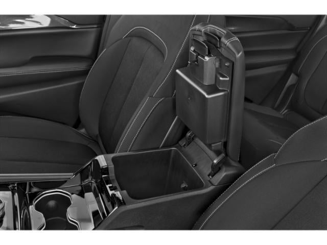 2025 Jeep Grand Cherokee GRAND CHEROKEE L LAREDO 4X4