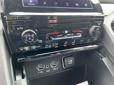 2025 Jeep Grand Cherokee GRAND CHEROKEE L LAREDO 4X4