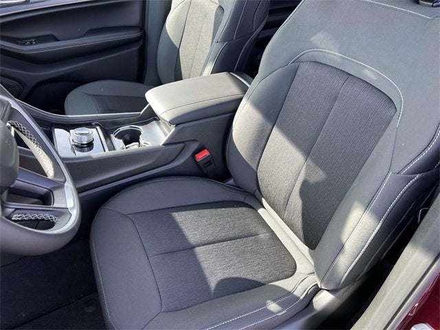 2026 Jeep Grand Cherokee GRAND CHEROKEE L LAREDO 4X4