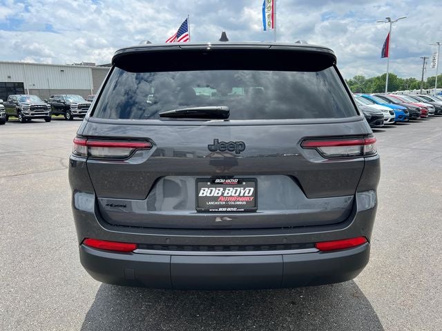 2026 Jeep Grand Cherokee Altitude