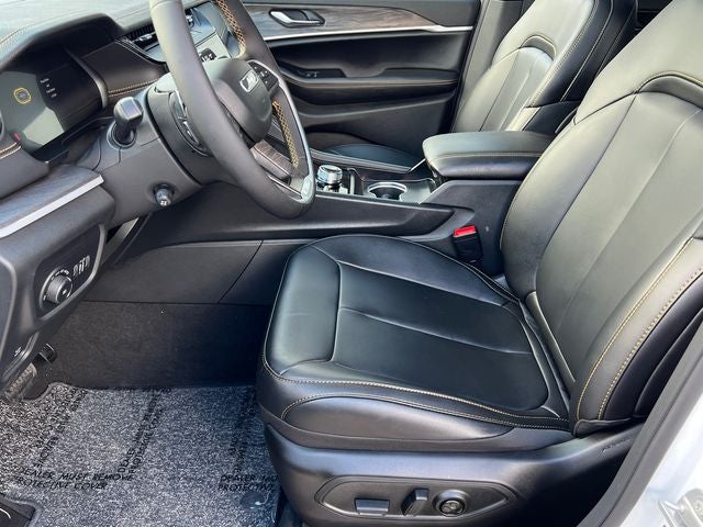 2026 Jeep Grand Cherokee 85th Anniversary Edition