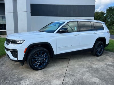 2026 Jeep Grand Cherokee 85th Anniversary Edition