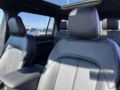 2026 Jeep Grand Cherokee GRAND CHEROKEE L LIMITED RESERVE 4X4