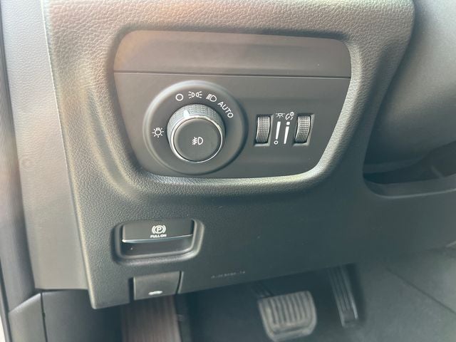 2026 Jeep Grand Cherokee 85th Anniversary Edition
