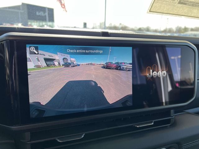 2026 Jeep Gladiator GLADIATOR SAHARA 4X4