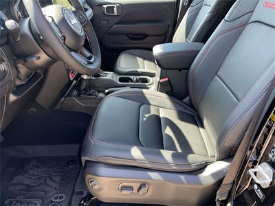 2025 Jeep Gladiator GLADIATOR RUBICON X 4X4