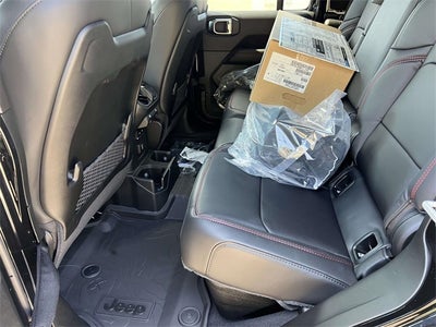 2025 Jeep Gladiator GLADIATOR RUBICON X 4X4