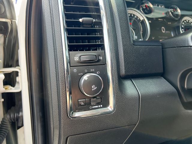 2014 RAM 1500 Laramie