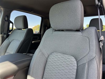 2025 RAM Ram 1500 RAM 1500 BIG HORN CREW CAB 4X4 5'7' BOX