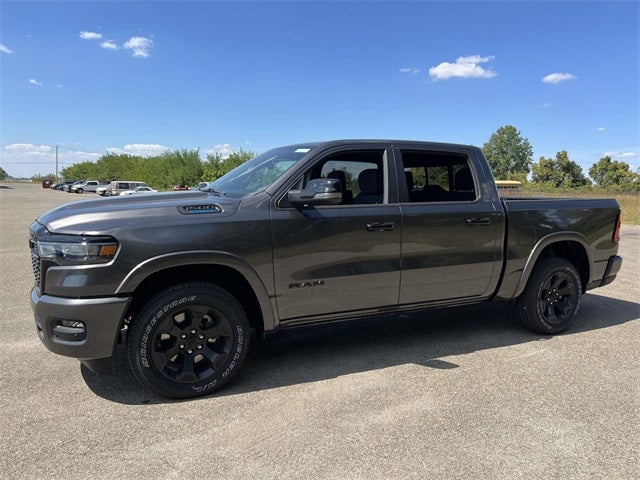 2025 RAM Ram 1500 RAM 1500 BIG HORN CREW CAB 4X4 5'7' BOX