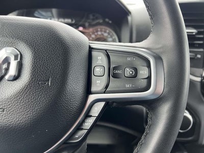 2025 RAM 1500 Big Horn Crew Cab 4x4 5'7' Box