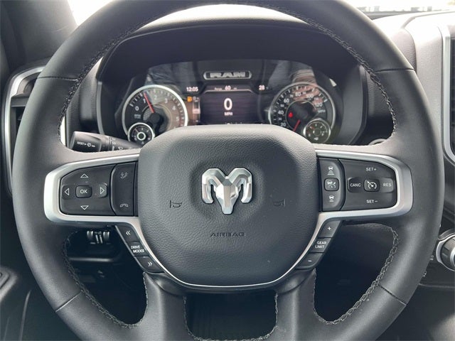 2025 RAM 1500 Big Horn Crew Cab 4x4 5'7' Box