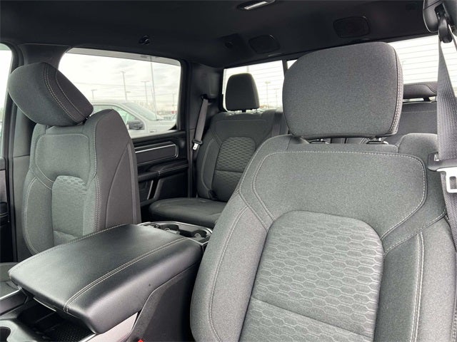 2025 RAM 1500 Big Horn Crew Cab 4x4 5'7' Box